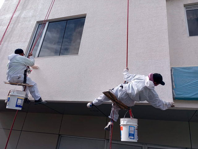 REPARACIÓN, MANTENIMIENTO Y PINTURA EXTERIOR